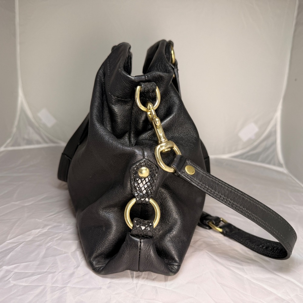 Coach Ashley Carry all Bag Black Pebbled Leather Snakeskin Trim Gold F19243 - Picture 2 of 15